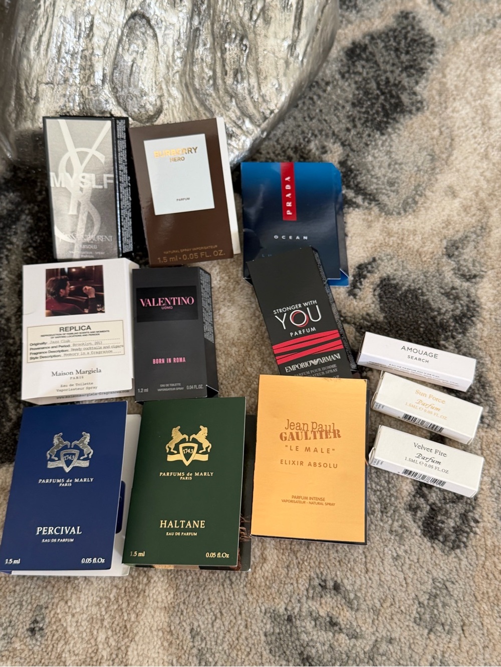 Men’s Designer Fragrance Sample Set of 12 - Picture 3 of 4